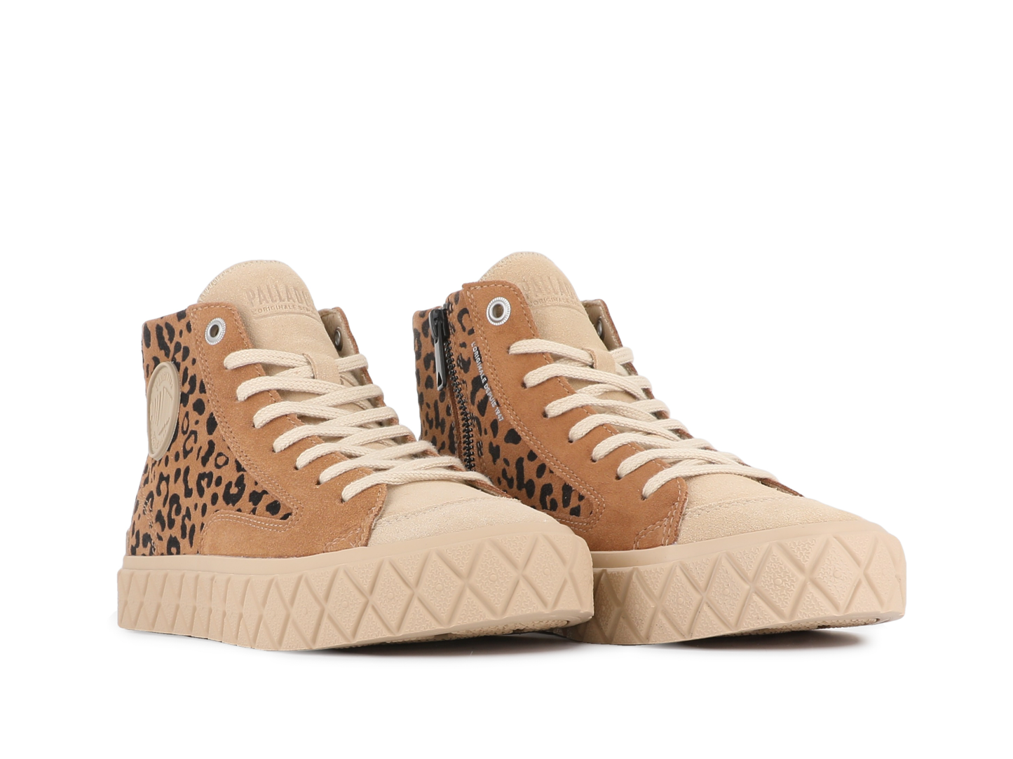 74320-234-M | PALLA ACE CHUKKA SUÈDE | DEAR BROWN/SAND