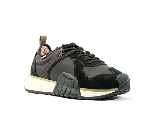 77330-001-M | TROOP RUNNER | ZWART/ZWART
