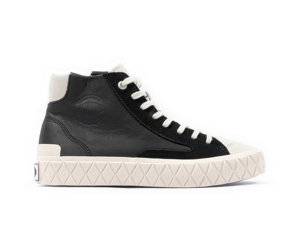 74320-016-M | PALLA ACE CHUKKA SUEDE | BLACK/MARSHMALLO