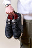 77330-001-M | TROOP RUNNER | ZWART/ZWART