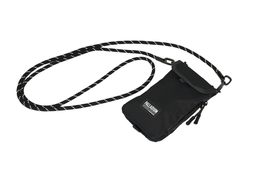BG690-008 | MULTIVAULT ETUI | ZWART