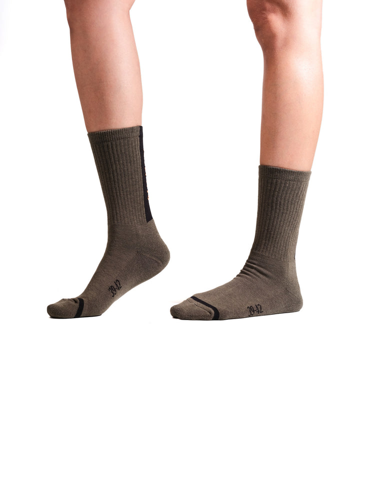 SX7384-308 | JACQUARD MID SOCKS 1 | DUSKY GREEN